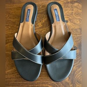 Margaux The Slide Sandal Black Calf Criss Cross Shoe 39W US 9W